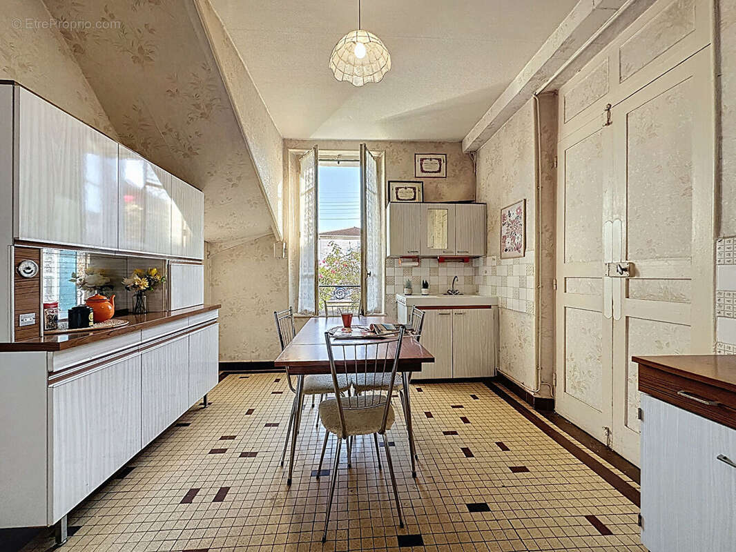 Maison à CLERMONT-FERRAND