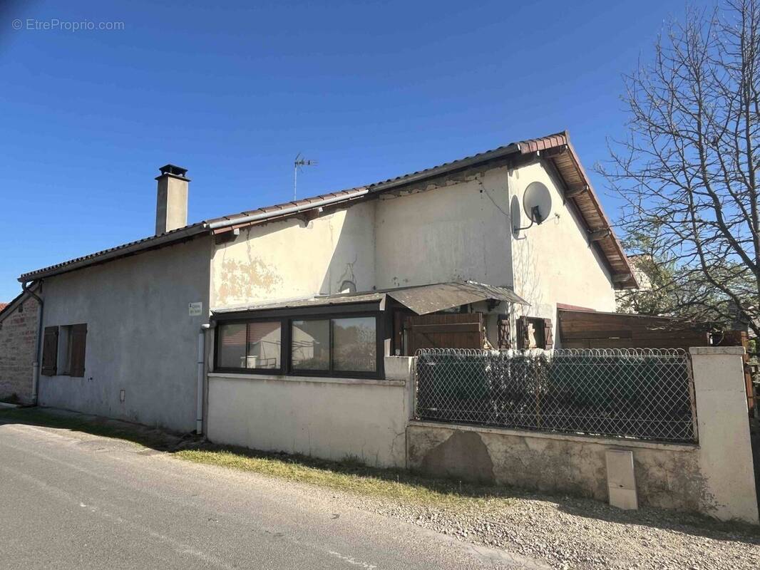 Maison à LA TRUCHERE