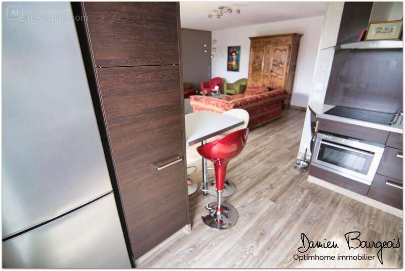 Appartement à SERGY