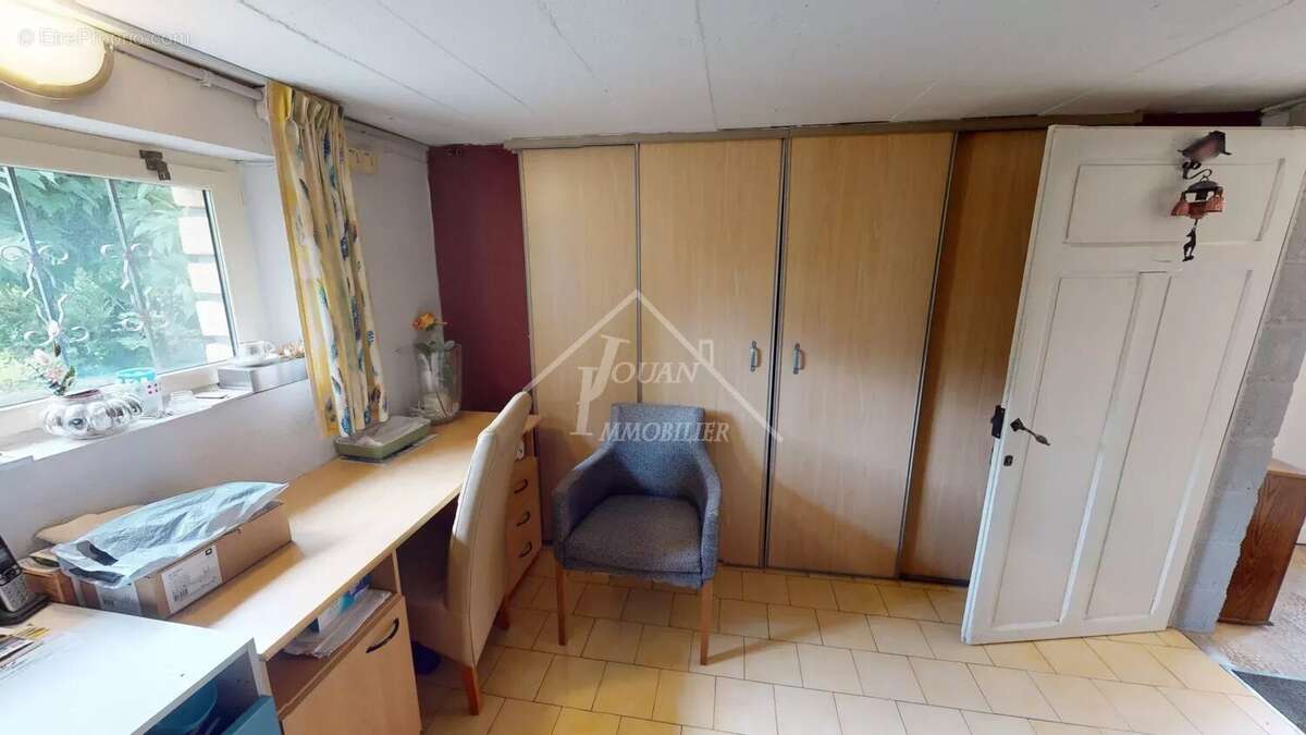 Maison à SAINT-BONNET-TRONCAIS