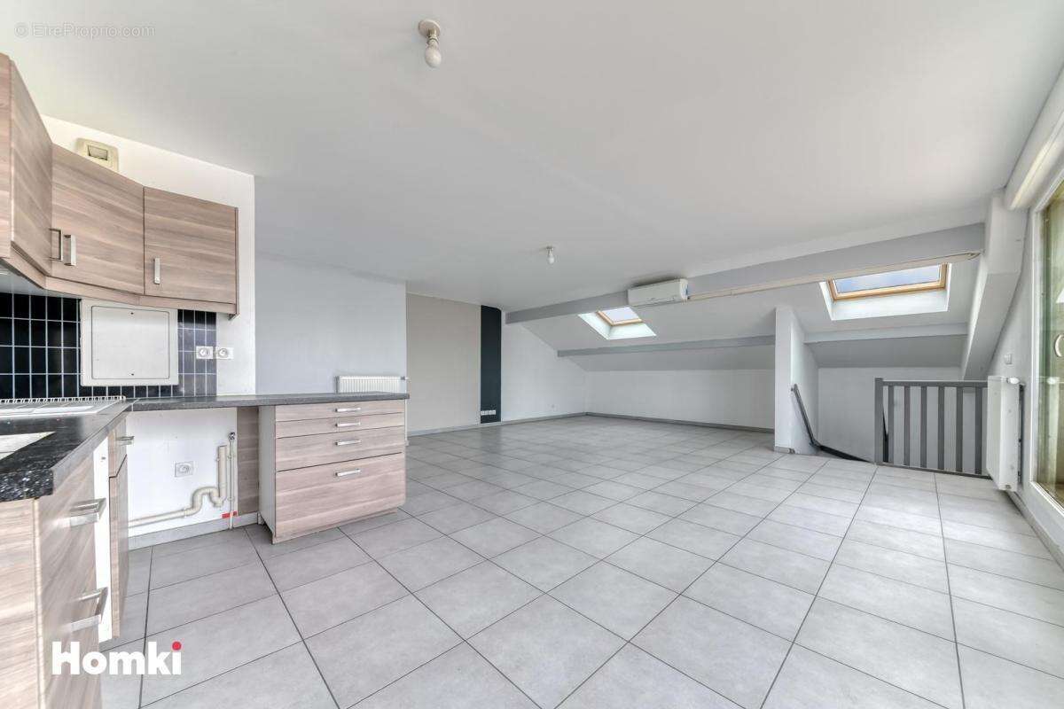 Appartement à VENISSIEUX