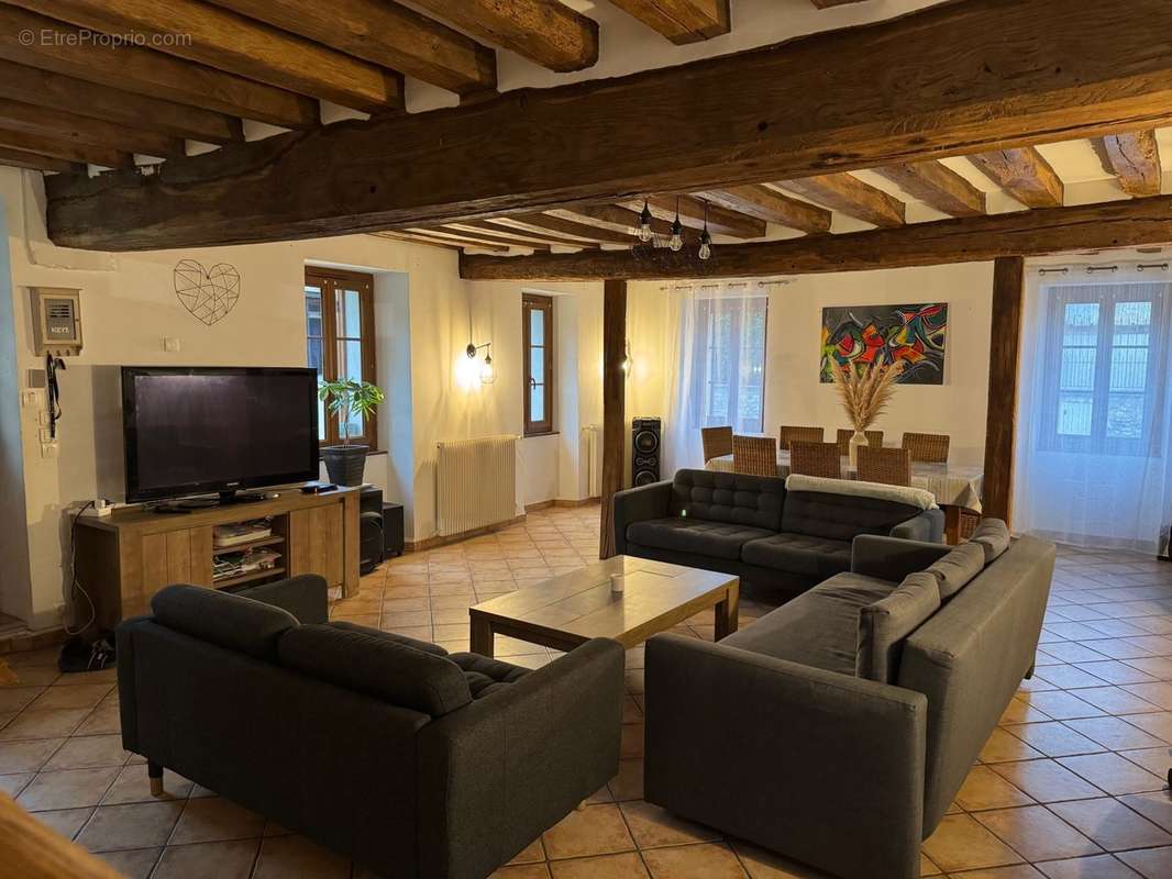 Maison à PACY-SUR-EURE