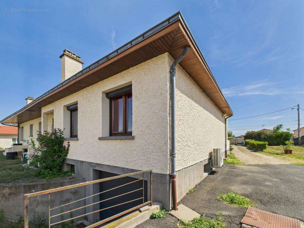 Maison à BEAUREGARD-VENDON