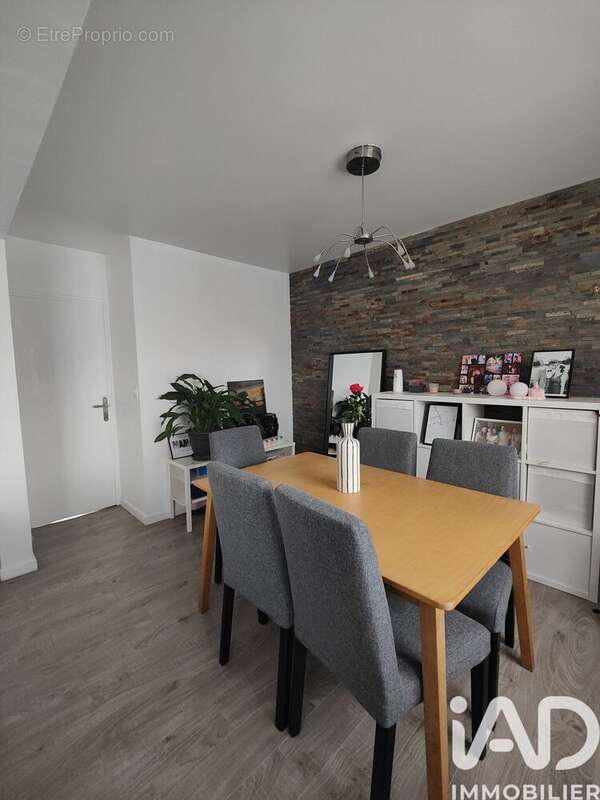 Photo 3 - Appartement à CORBEIL-ESSONNES