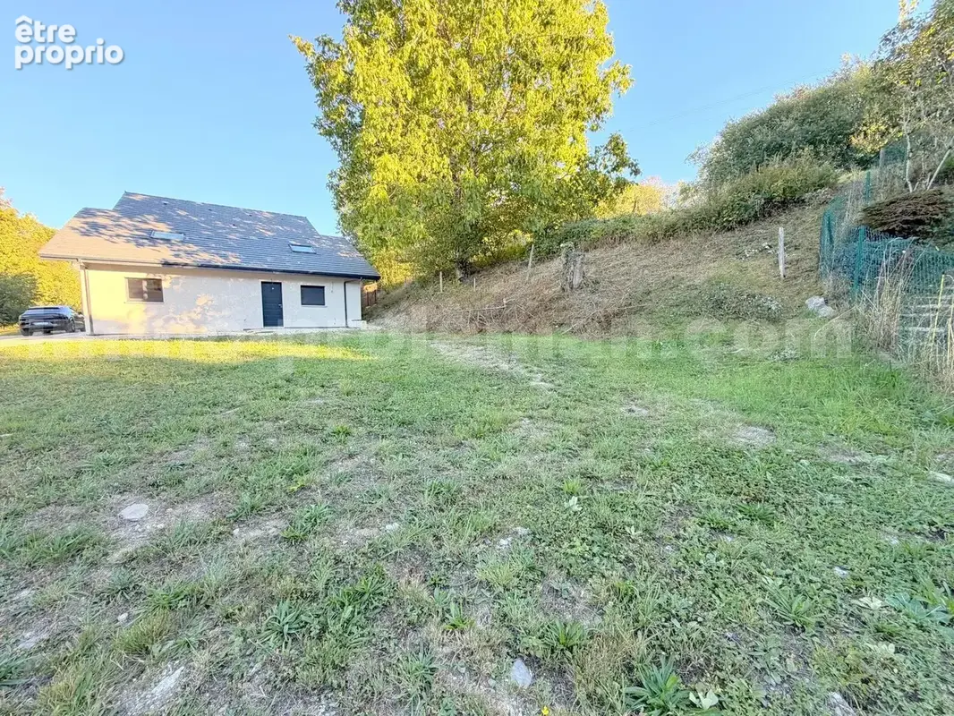 Terrain_constructible_Pers-Jussy_Contamine-sur-Arve_proche_frontière_Suisse_Genève_