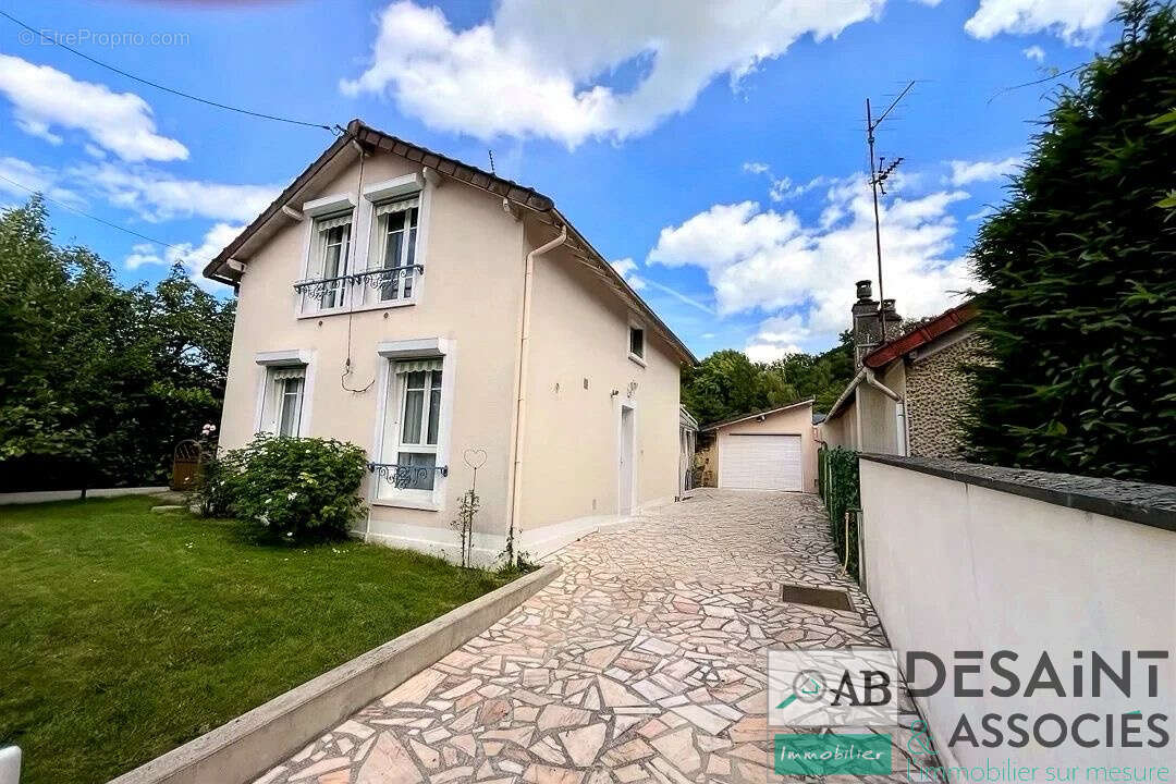 Maison à vendre sur Condé Sainte Libiaire, hors zone inondable, avec terrain de 1585 m2 - photo 12