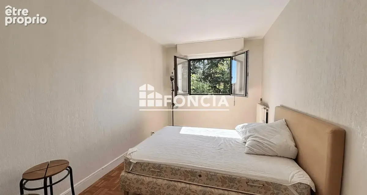 QUARTIER MOUILLERE au milieu d'un cadre verdoyant - photo 8