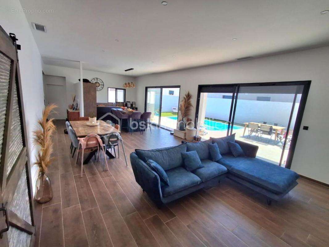 Maison à SAINT-ANDRE-DE-ROQUELONGUE