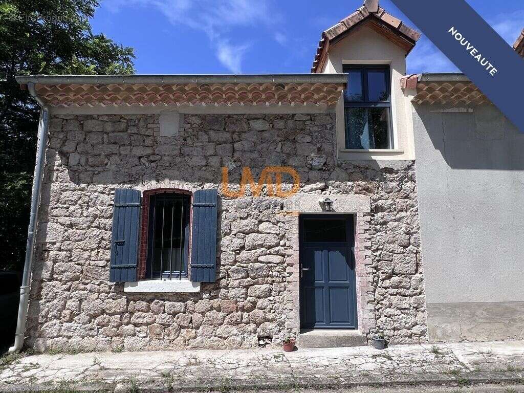 Maison à LARGENTIERE
