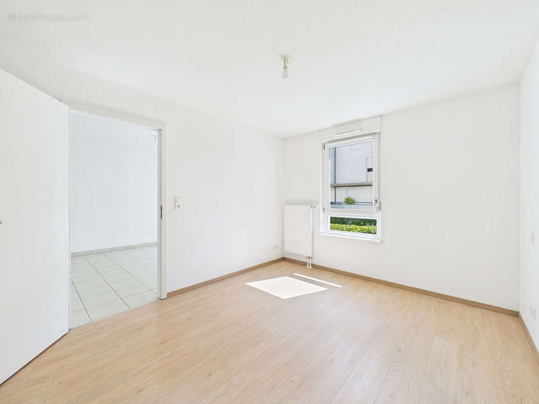 BISCHHEIM - F2 de 37.38 m² à vendre - photo 5