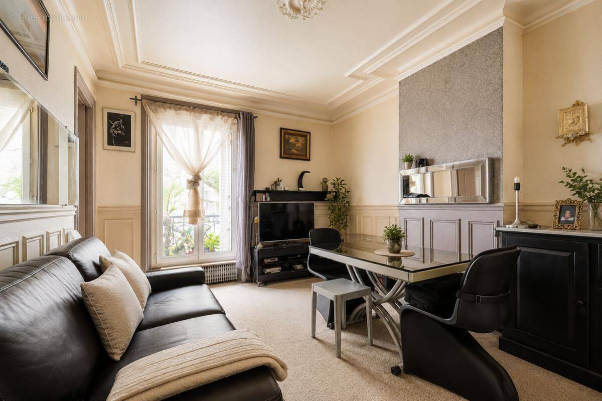 Photo Appartement à Paris-18e au prix de 275 000€