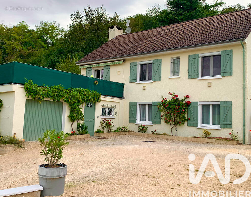 Photo 1 - Maison à VERON