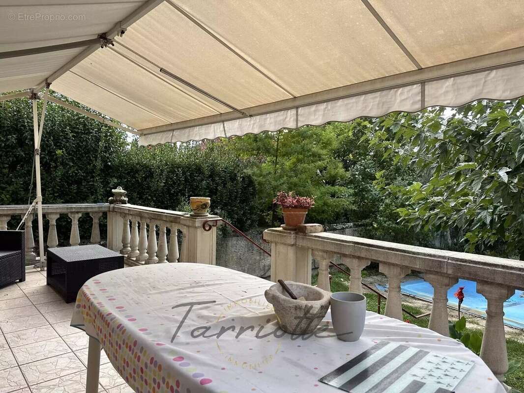 Maison à MONTELIMAR