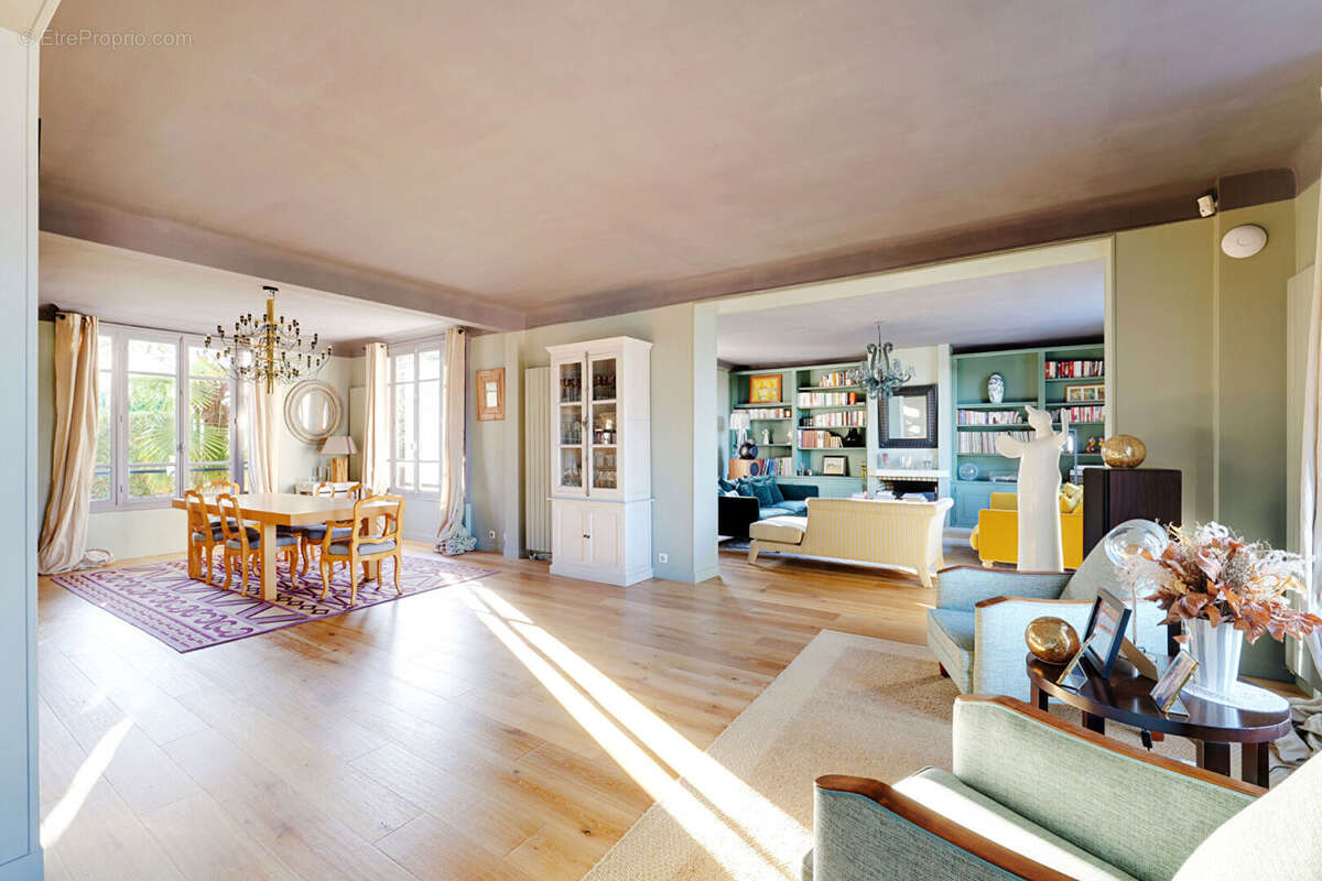 Maison à MARLY-LE-ROI