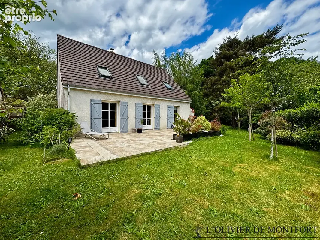 Photo Maison à Montfort-L'amaury au prix de 513 000€