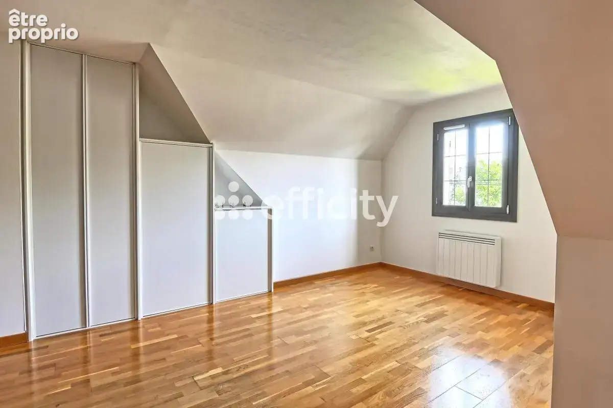 Maison 156 m² à Savigny-Sur-Orge  - photo 10