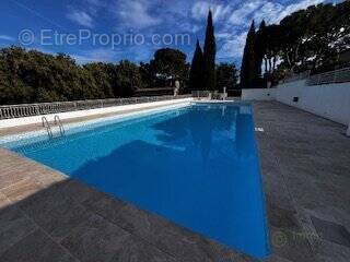 Appartement à VILLENEUVE-LOUBET