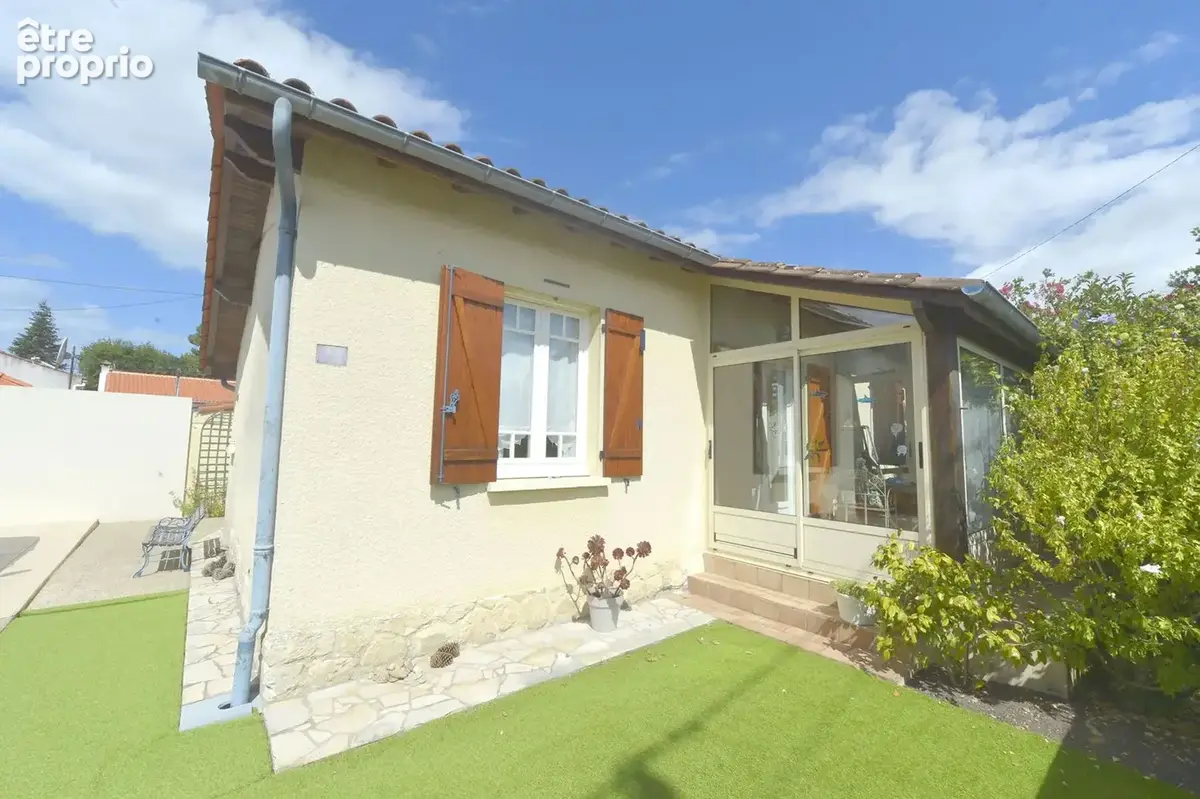 Maison 55 m² à Saint-Georges-De-Didonne  - photo 7