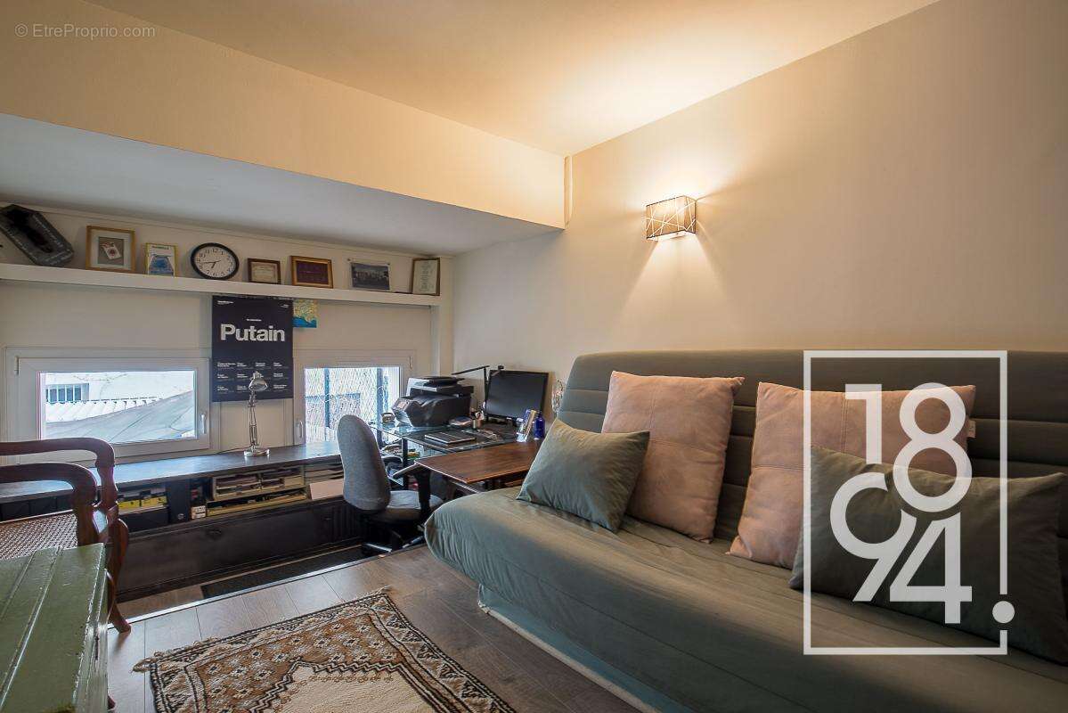 Appartement à MARSEILLE-8E