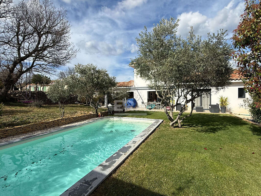 Maison à SAINT-MAXIMIN-LA-SAINTE-BAUME