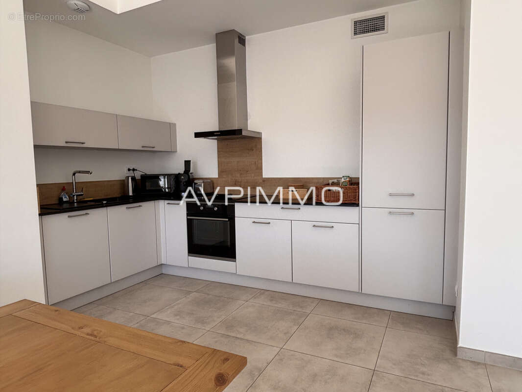 Appartement à SAINT-CYR-SUR-MER