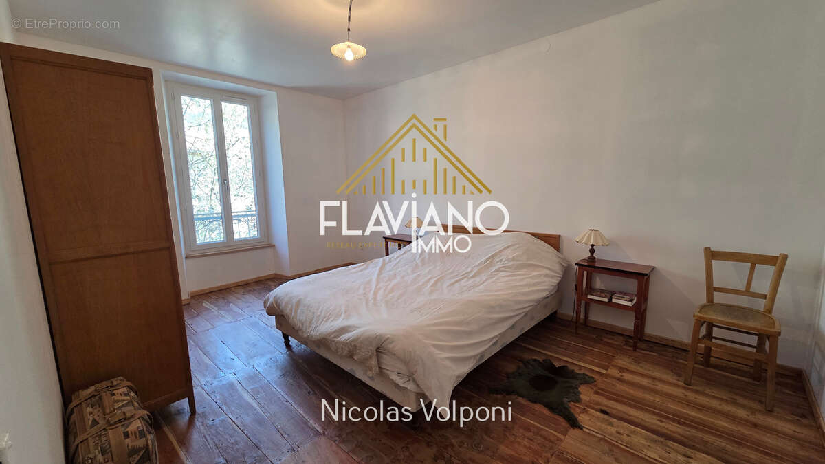 Appartement à LA CONDAMINE-CHATELARD