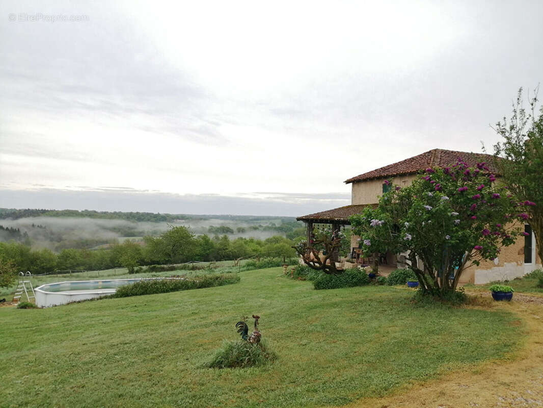 Maison individuelle avec 2,5 hectares, grange, - photo 17