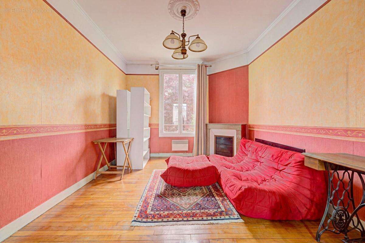 Maison à NEUILLY-SUR-MARNE