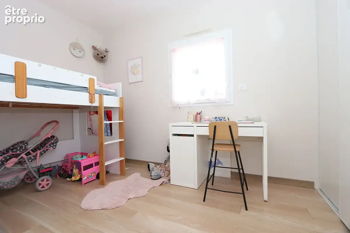 Maison récente de 2015, 3 chambres, jardin, garage - Proche des commerces - photo 8