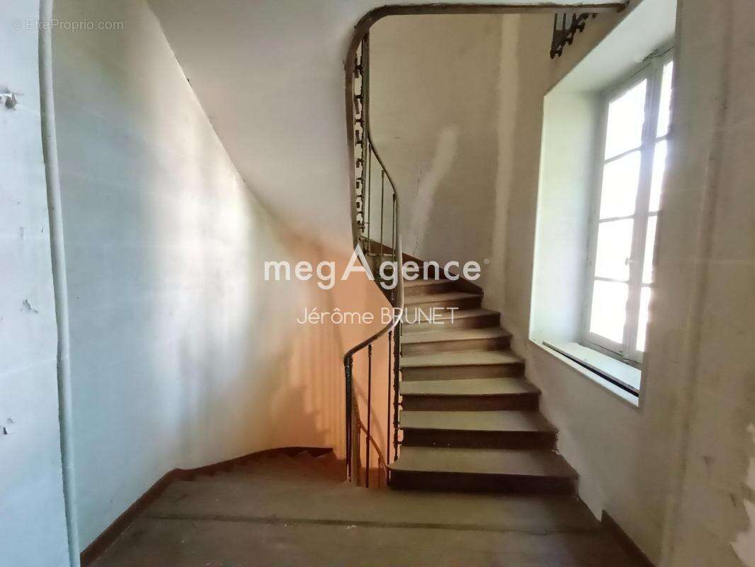 Maison à FONTENAY-LE-COMTE