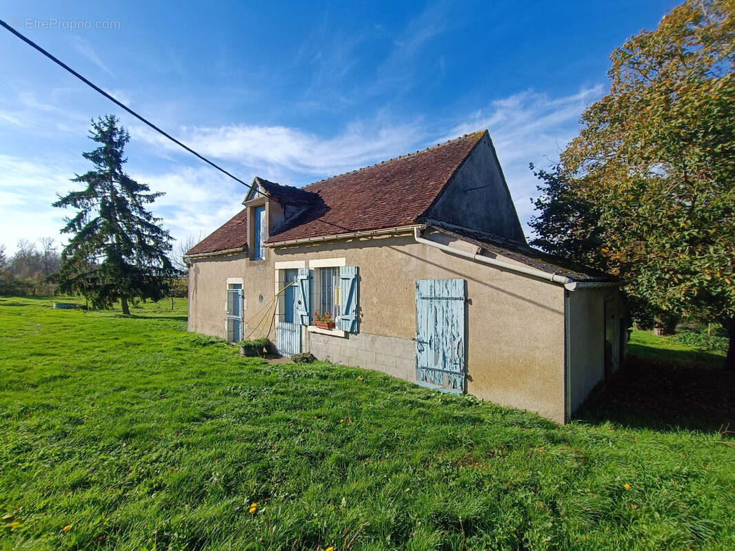 Maison à JUSSY-LE-CHAUDRIER