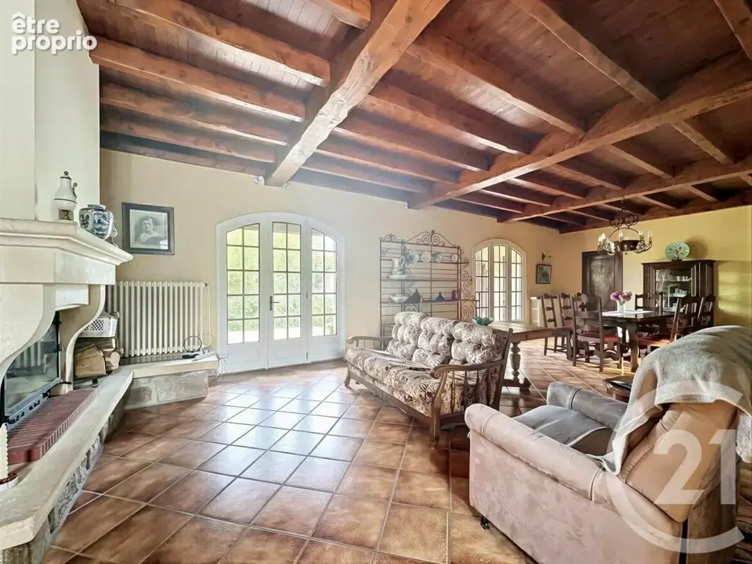 Maison 248 m² à Salaise-Sur-Sanne  - photo 5