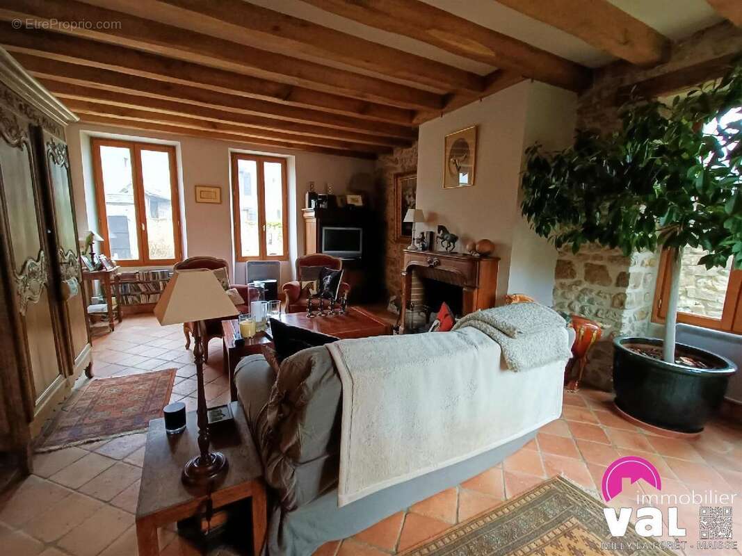 Maison à LA FERTE-ALAIS