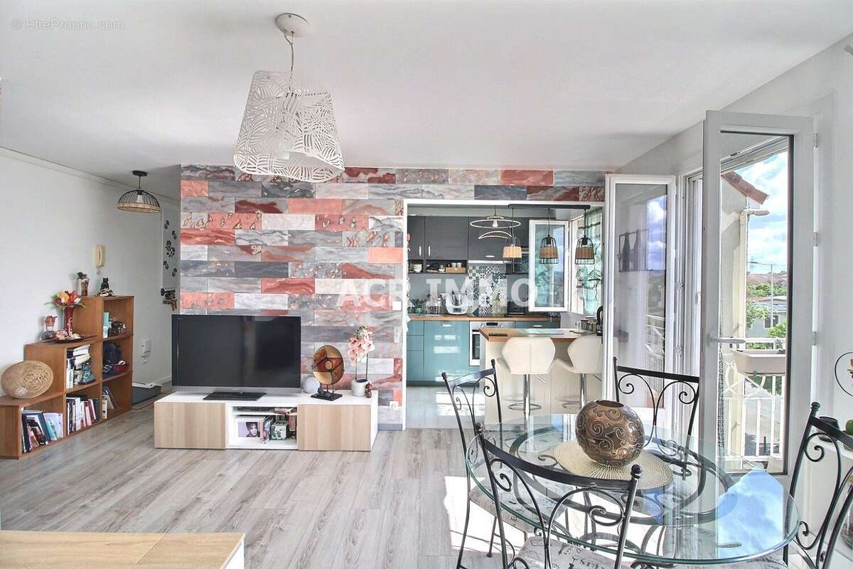 Appartement à CARRIERES-SOUS-POISSY