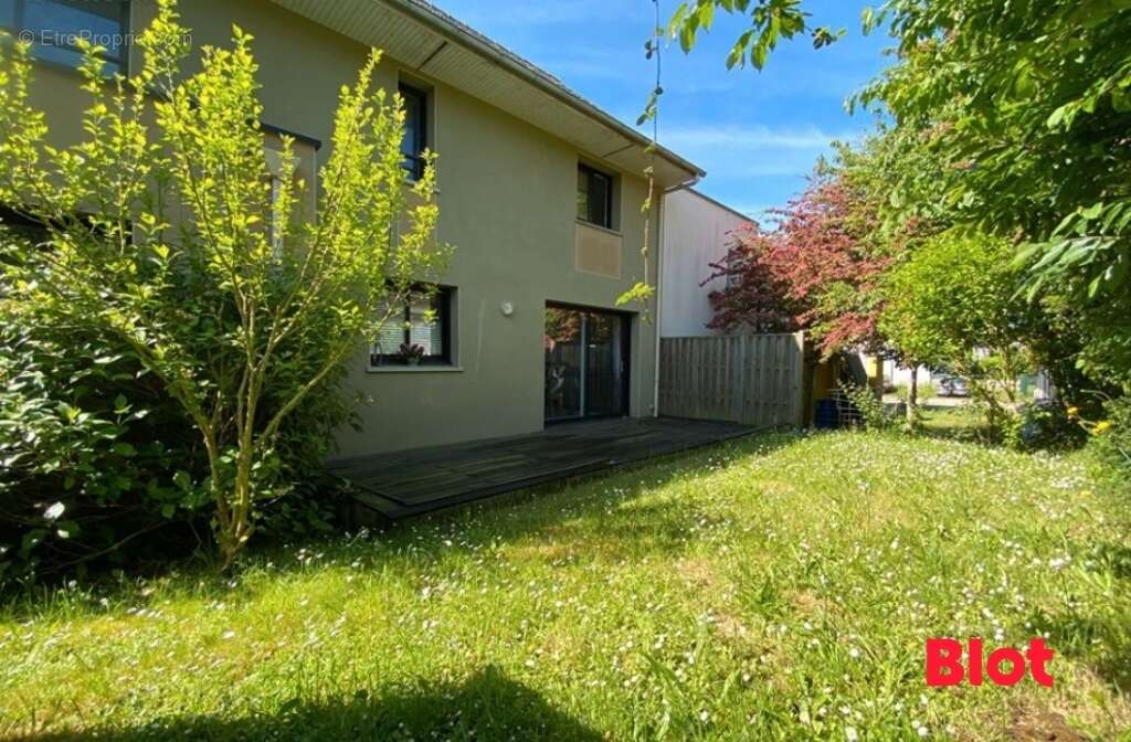 Maison à ROMILLE