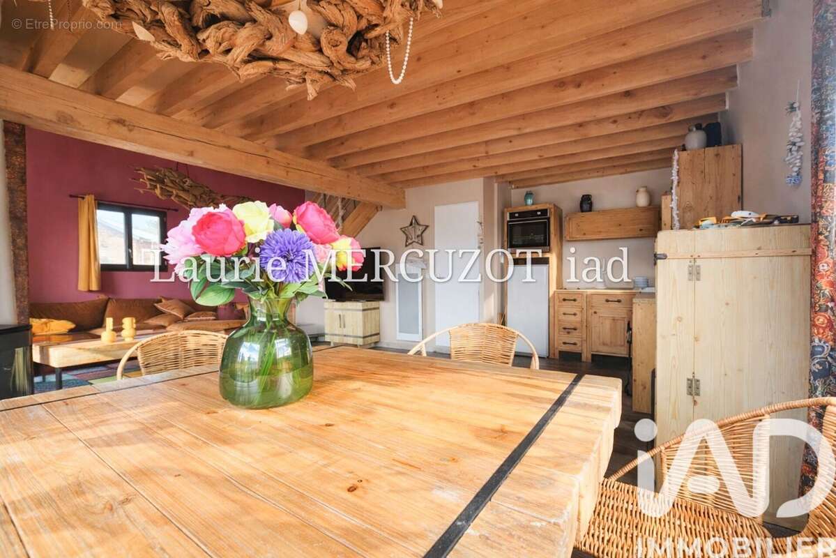 Maison 106 m² à La Llagonne  - photo 5