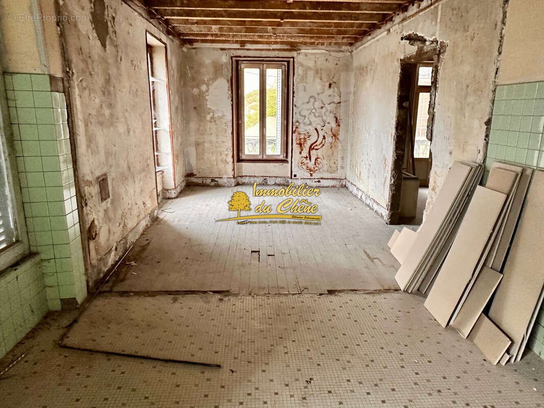 Appartement à LUXEUIL-LES-BAINS