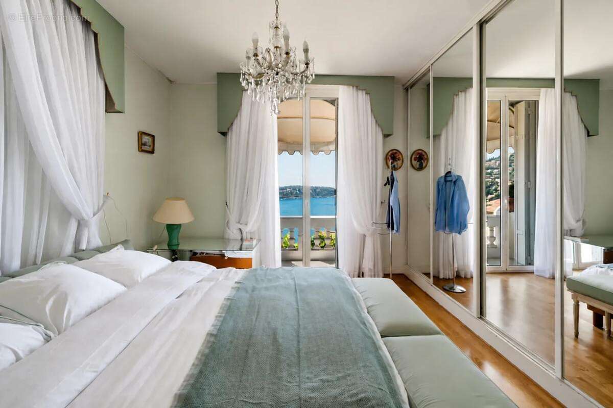 Maison de 7 pièces de 170 m² à Roquebrune-Cap-Martin - photo 10