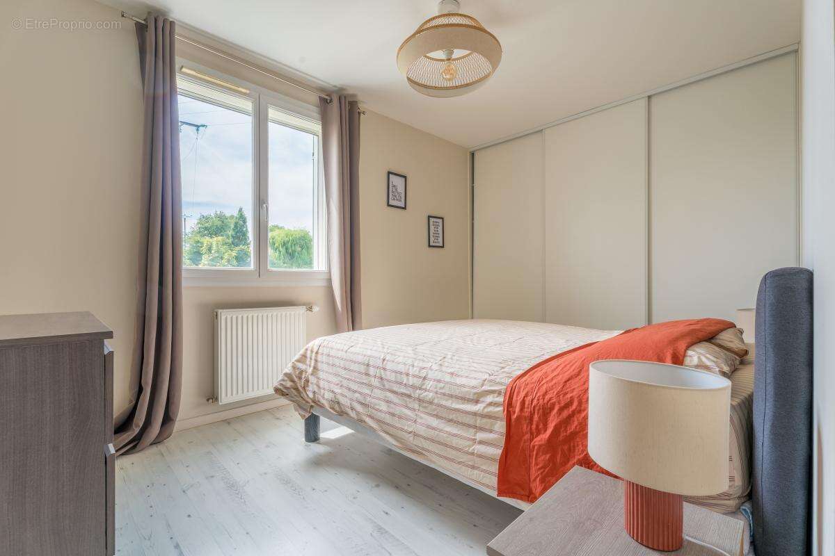 Appartement à FLEURIEUX-SUR-L'ARBRESLE