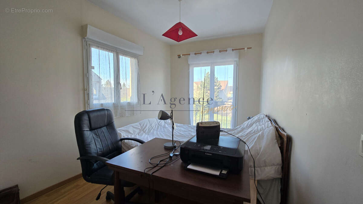 Appartement à LAMORLAYE