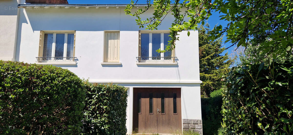Maison à CLERMONT-FERRAND