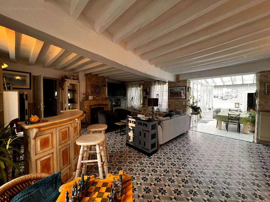 Maison à ORRY-LA-VILLE