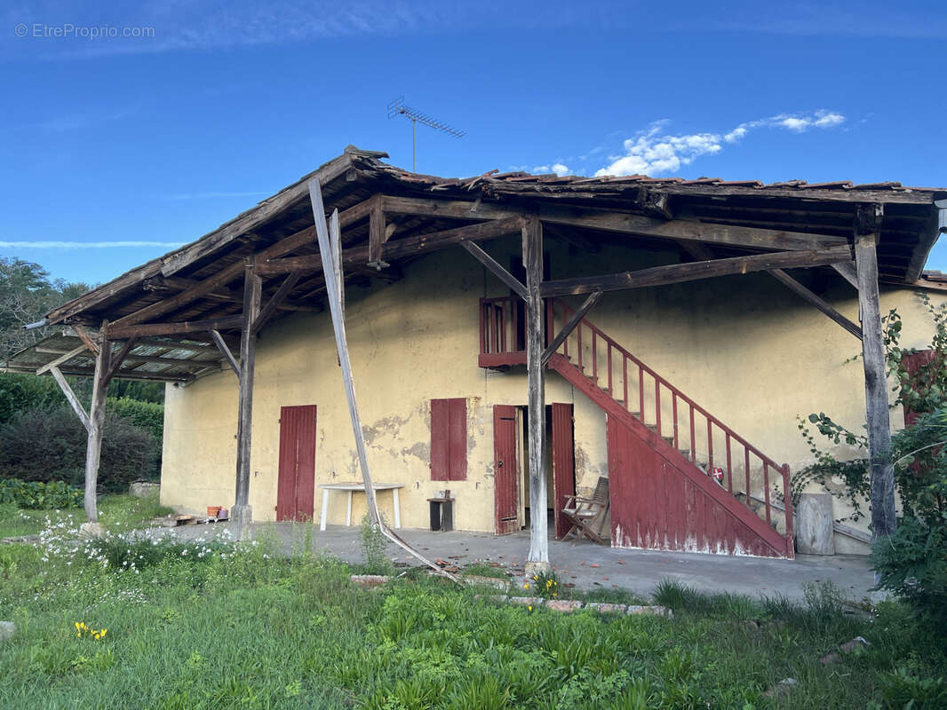 Maison à ROAILLAN