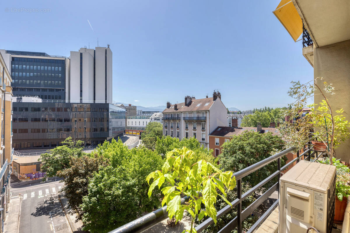 Appartement à GRENOBLE