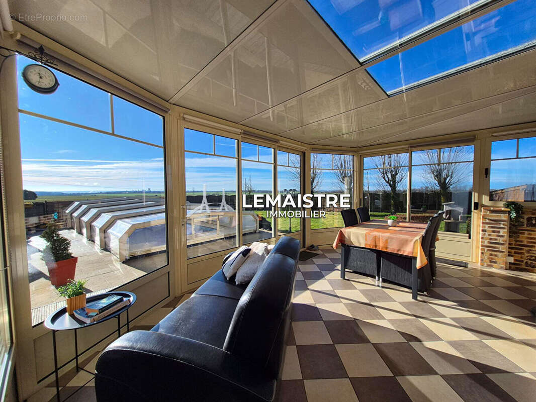 Maison à MONTIVILLIERS