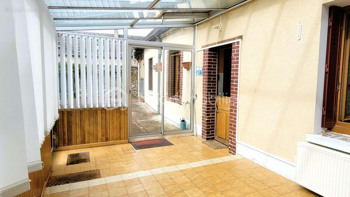 Maison en centre de village avec jardin - photo 10