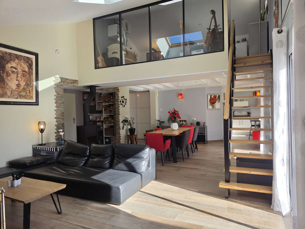 Maison à LE CELLIER