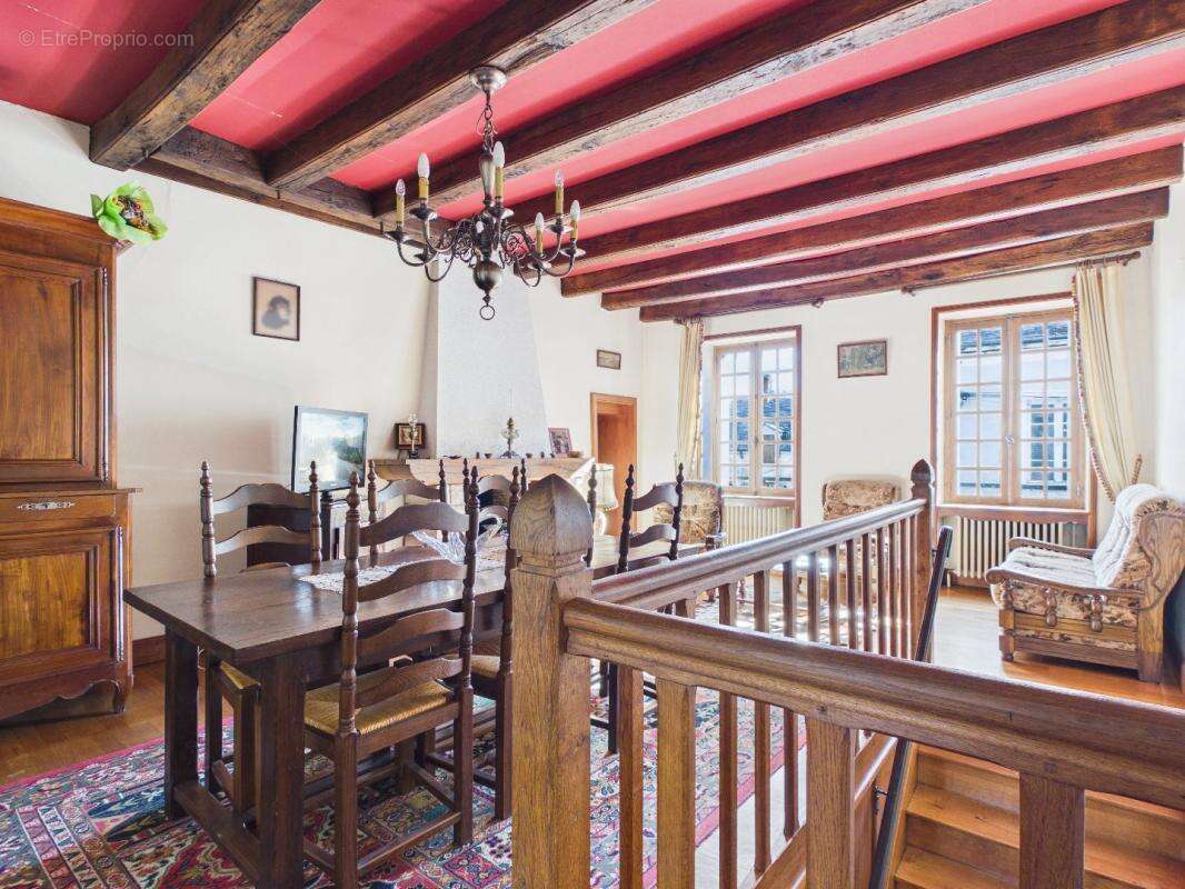 Maison à SAINT-GAULTIER