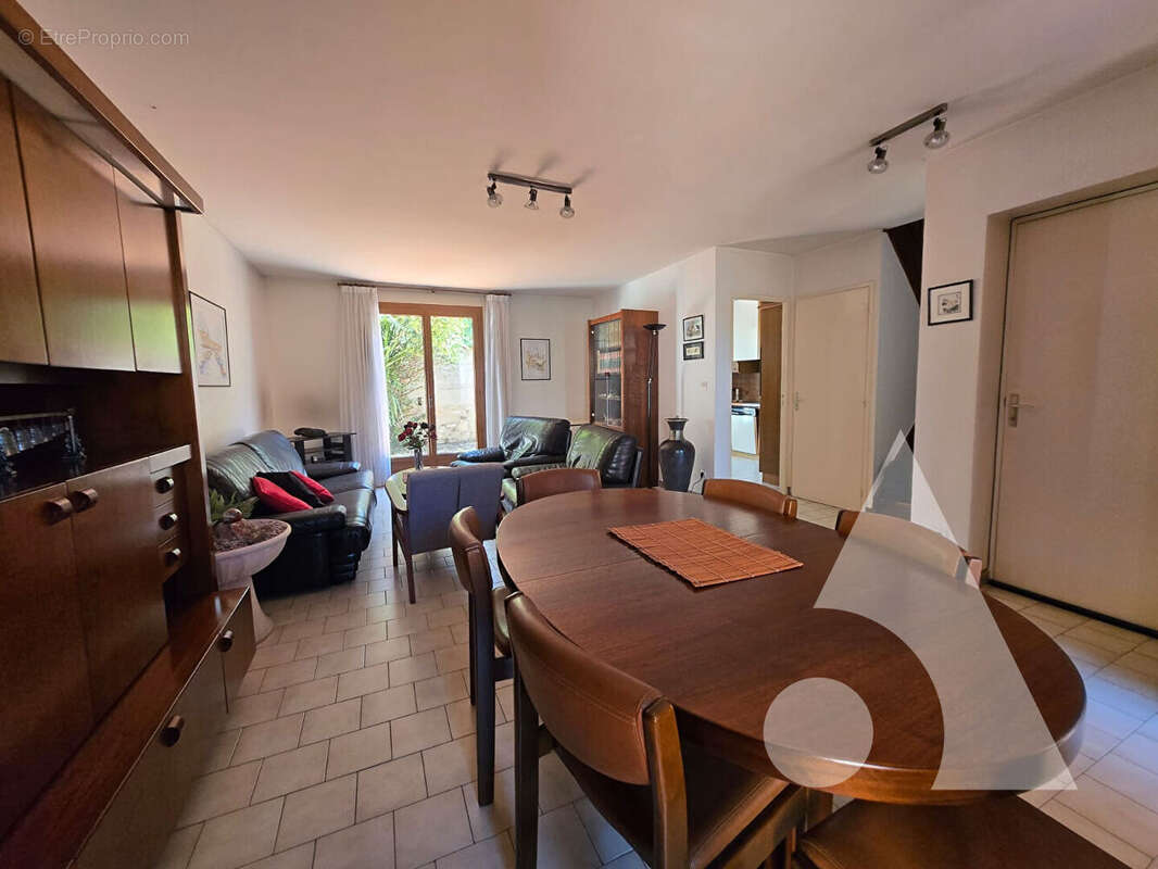 Maison à MARSEILLE-10E