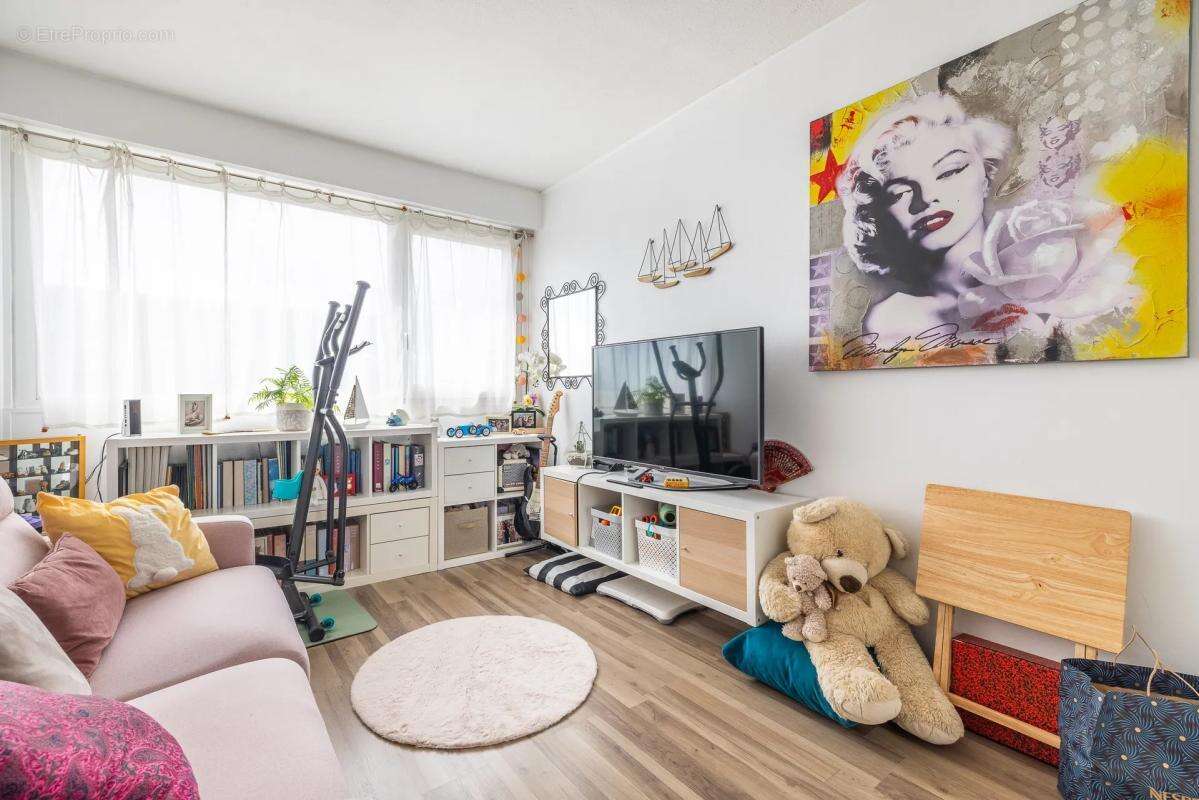 Appartement à VELIZY-VILLACOUBLAY